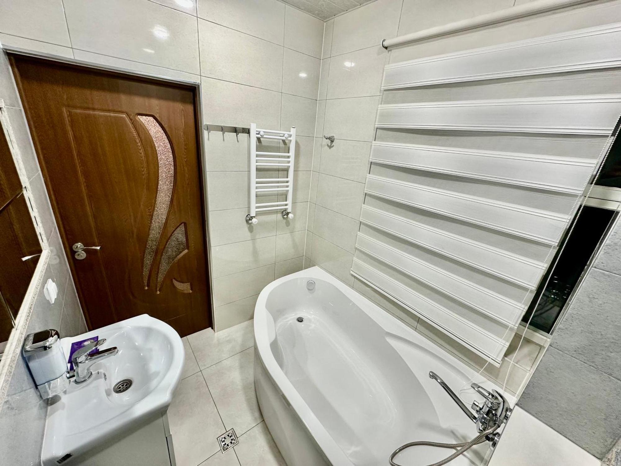 Tadevosyan Guest House Bjni 外观 照片