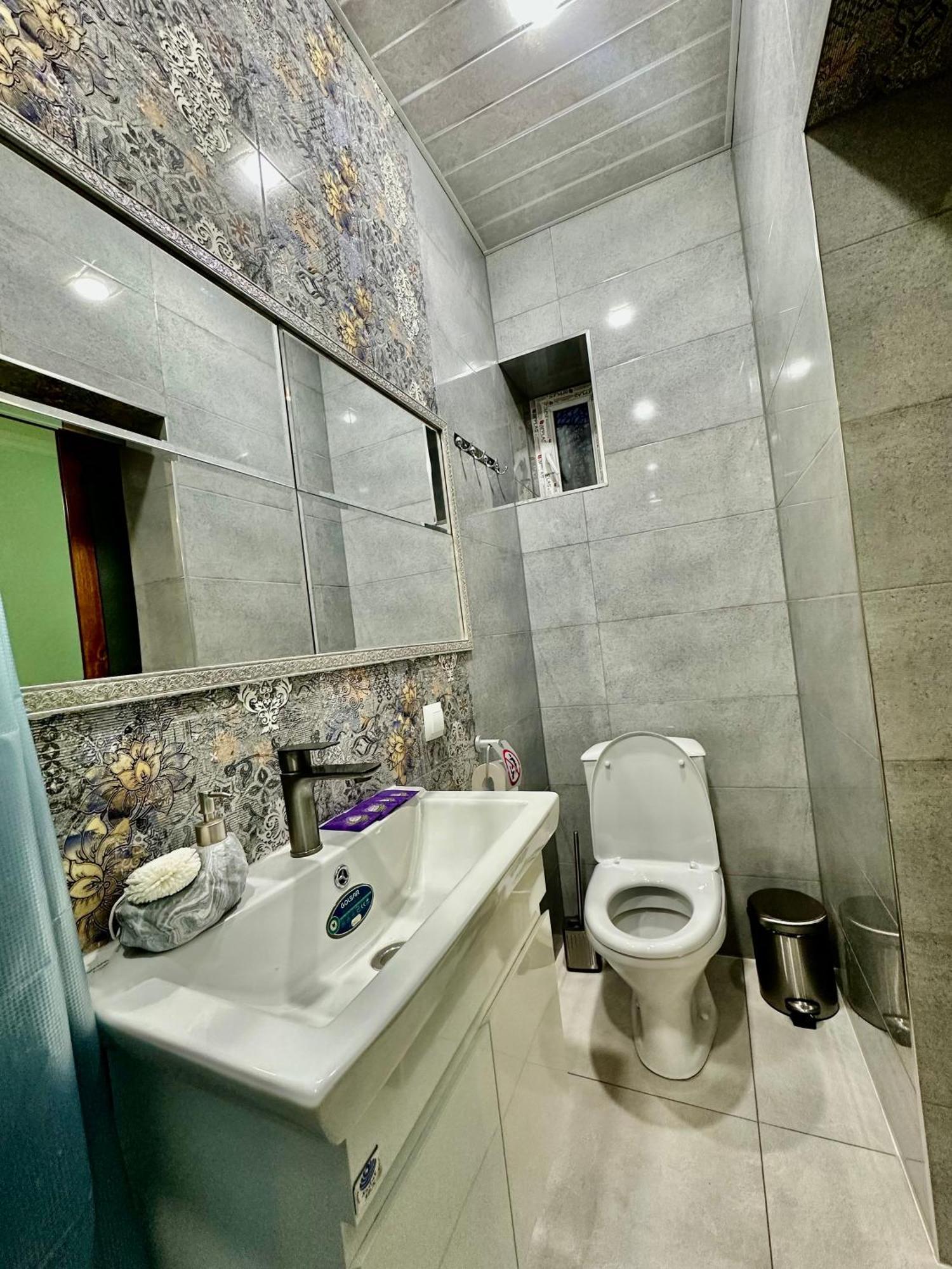 Tadevosyan Guest House Bjni 外观 照片
